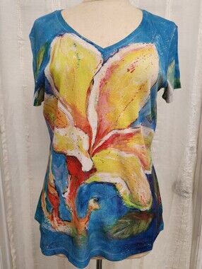 Leoma Lovegrove Blue And Yellow Floral V-Neck Short Sleeve Tee - Artist-Print